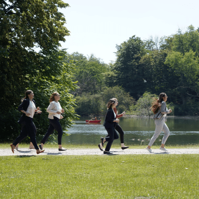 fuehrungsleitlinien_fuehrungsleitbild_running-system Führungsleitlinien, Führungsleitbild, Lauf zum Erfolg