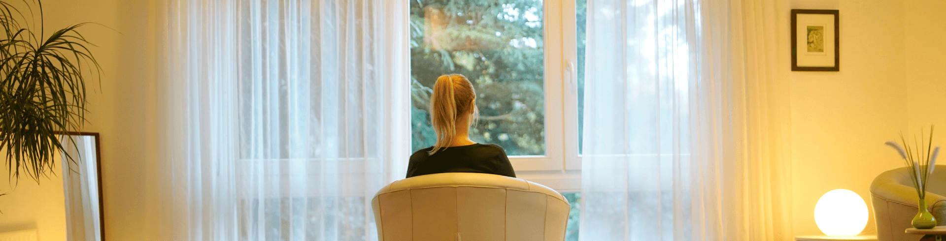 Bewerbungscoaching für Führungskräfte, Bewerbungscoaching, Frau im Sessel