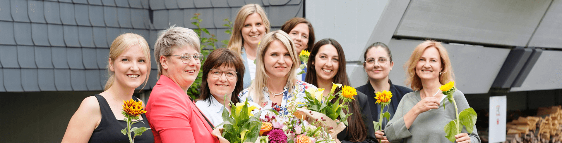 Wertschätzung Mitarbeiter und Mitarbeiterinnen, Wertschätzung in Unternehmen, Blumen zur Gratulation